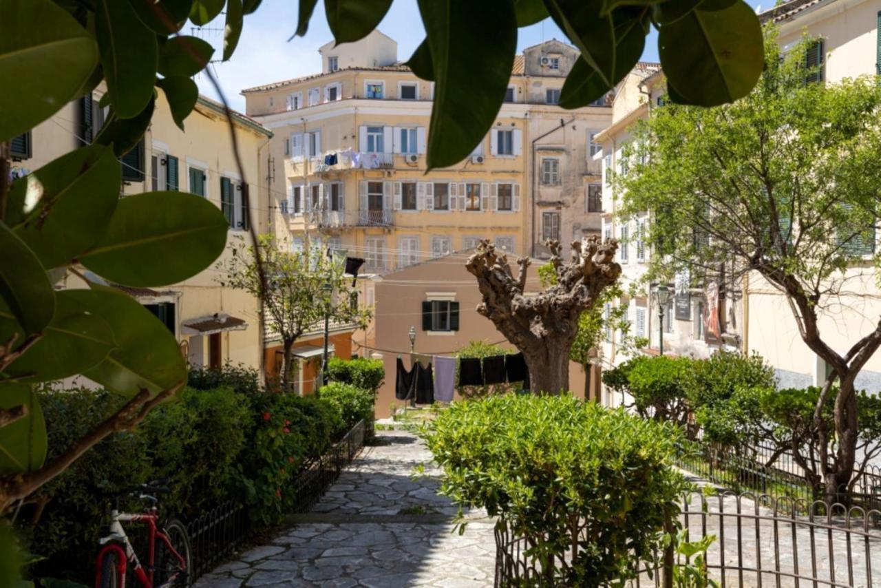Little Bright - Corfu Old Town Apartament *